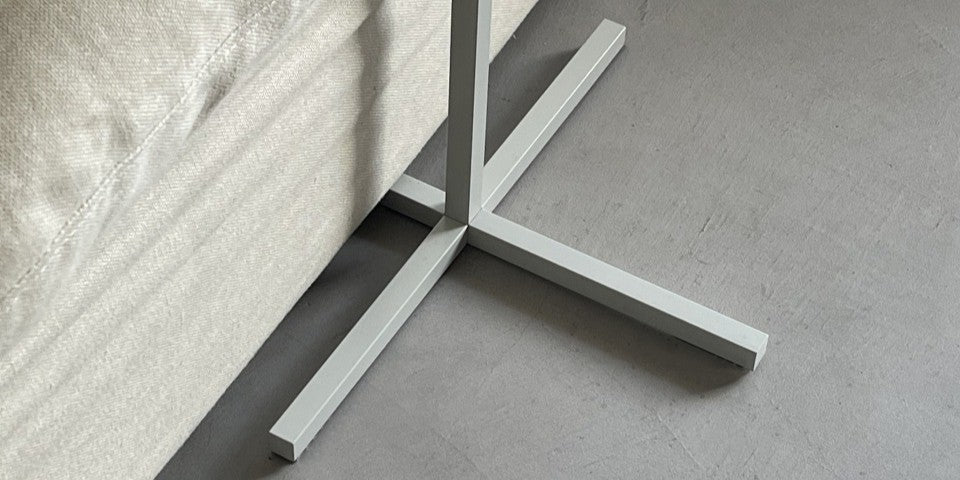 鉄の塊を切削加工して十字相次ぎにする