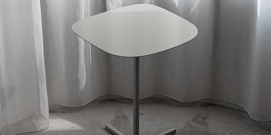 均衡を崩すことで生まれる美 \n- 日用品愛好家が語るDUENDEの魅力 -