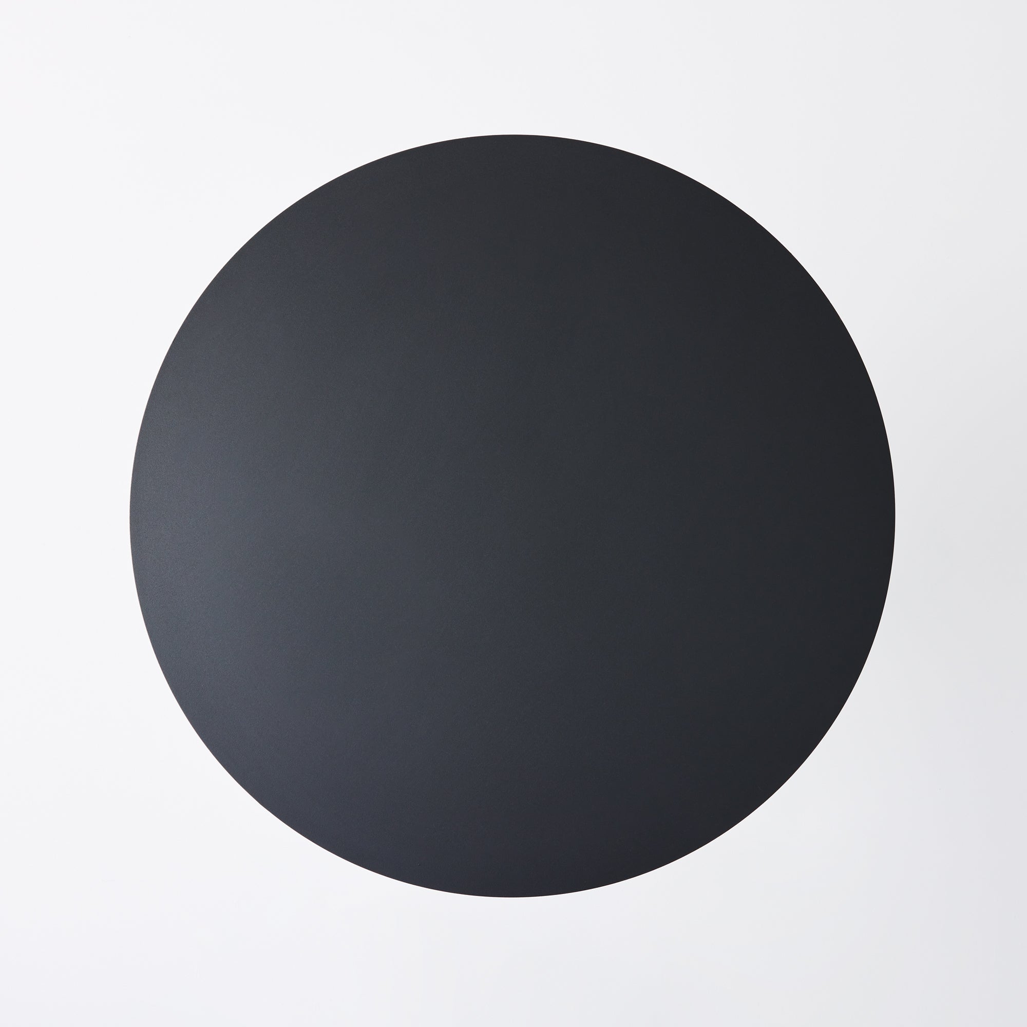 SOLID STEEL DINER TABLE ROUND