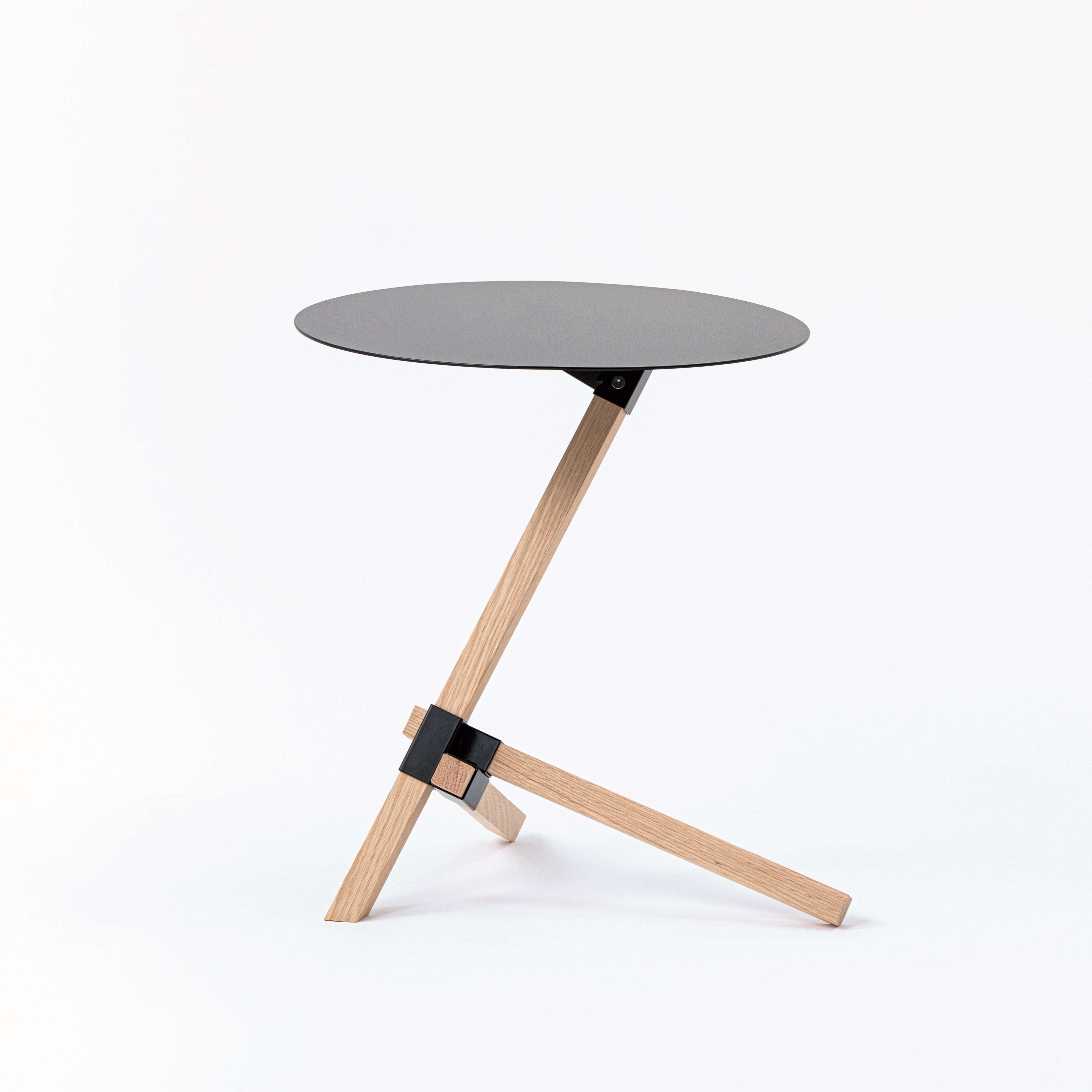 TRE SIDE TABLE
