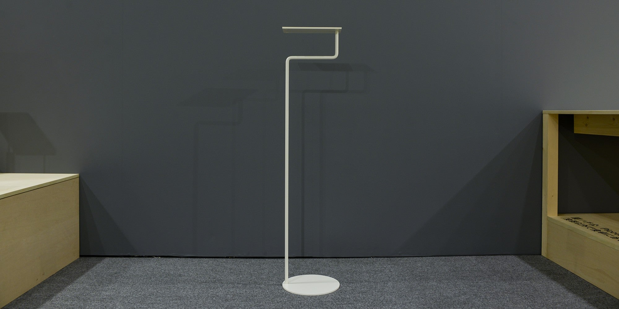 役割から導き出したカタチ\n  -「究極の削ぎ落とし」が生む美しさ -