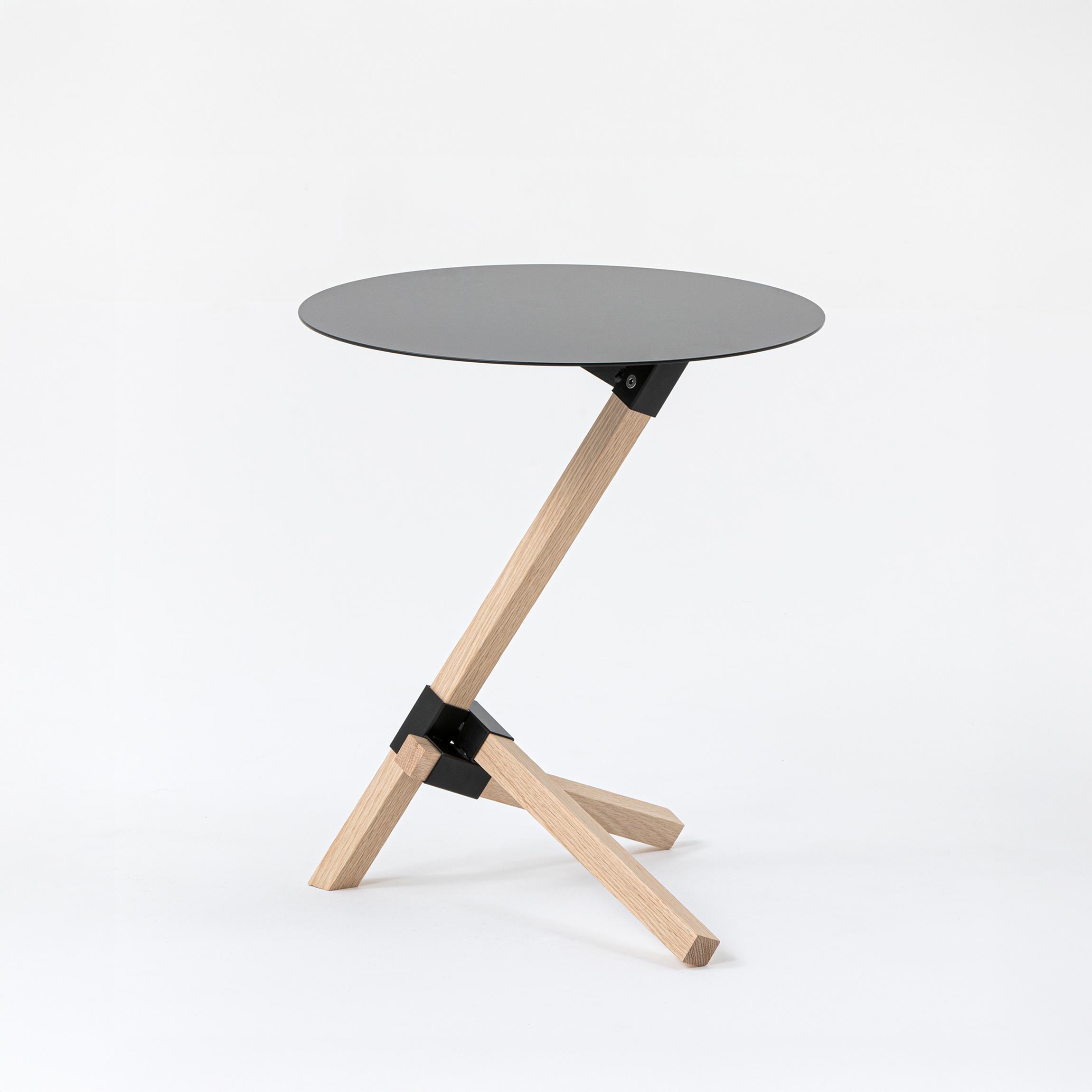 TRE SIDE TABLE